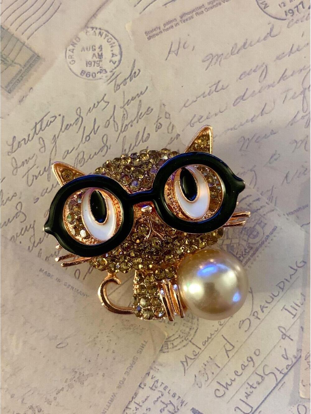Quirky Cat Brooch with Sparkly Glasses & Pearl Accent - Fun Accessory